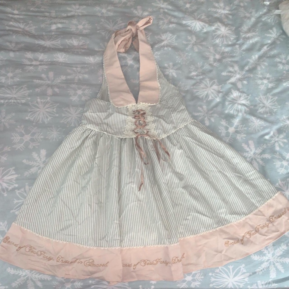 Green and beige jumperskirt dress